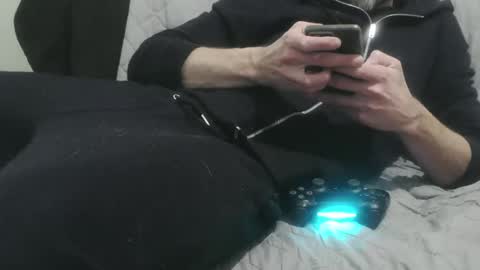 m4dh4tter24 online show from January 11, 9:57 pm