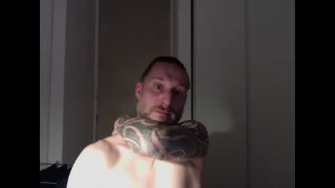 m4rduk online show from December 15, 6:04 pm