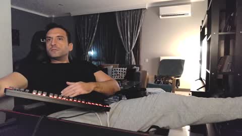 ready to cum online show from December 3, 7:39 pm