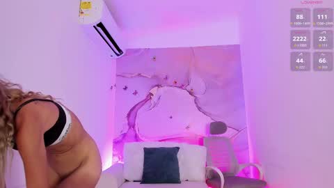 Mariangel  online show from October 7, 3:35 am