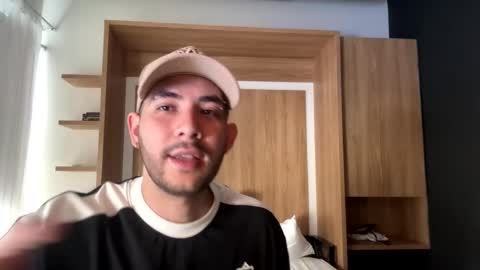 Matt De Luca online show from November 8, 4:21 pm