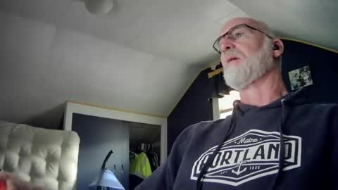 mac8181 online show from December 15, 12:38 pm