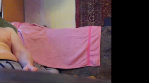 maccook1976 online show from April 4, 10:22 am