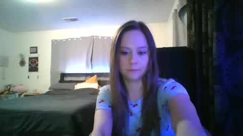 maceyloves online show from February 23, 3:31 am