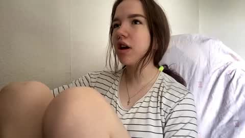 Mila online show from May 28, 7:50 am