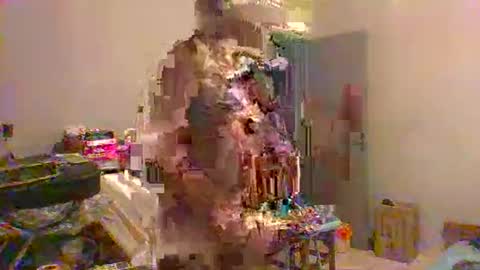 MACHOLIVRE online show from April 25, 7:43 am