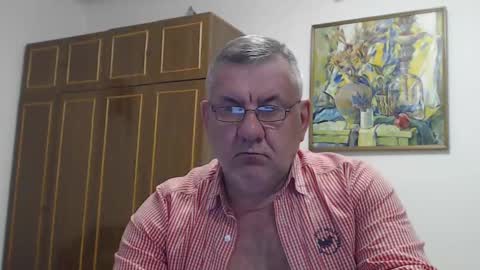 Macho online show from February 22, 8:20 pm