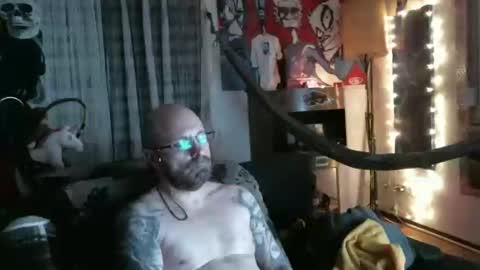 Manuel online show from January 5, 4:58 am