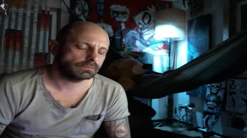 Manuel online show from November 27, 3:52 pm