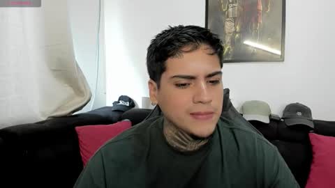 max online show from October 25, 1:11 pm