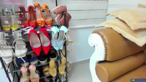 Madame Carla  online show from March 13, 12:52 pm