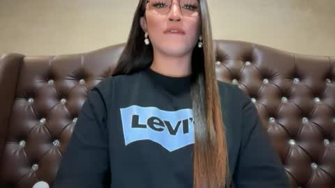 Alison Kloss online show from April 7, 11:29 pm