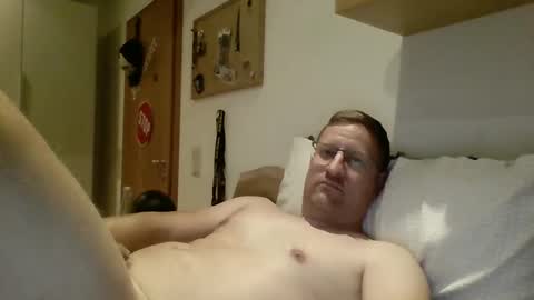 Snapshot of maddin8891 chatting on October 2, 6:07 pm Maddin online show from October 2, 6:07 pm