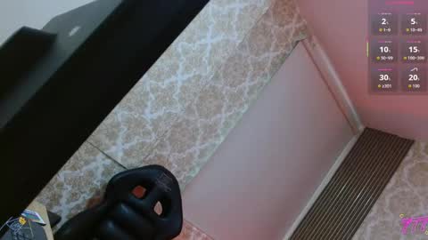 maddisson_tay online show from April 30, 11:48 am
