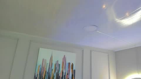 Maddy  online show from November 3, 8:10 pm