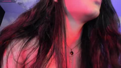 maddy_rios online show from December 25, 6:20 am