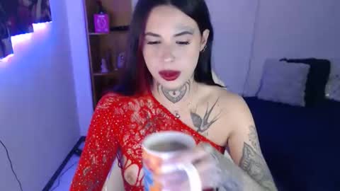 maddy_vicius19 online show from April 22, 3:24 am