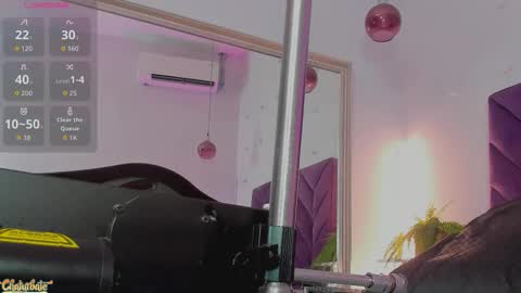 maddyjohnsonn online show from February 10, 11:57 am