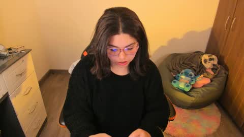 madelaine_taylor online show from September 29, 3:22 pm