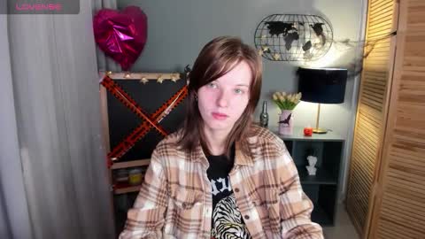 madelaines online show from October 21, 9:14 am