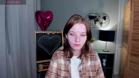 madelaines online show from September 20, 8:17 am