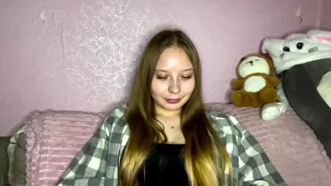 Olivia online show from May 4, 4:46 pm