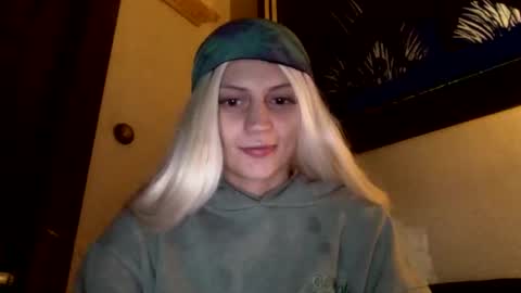 madeline online show from September 14, 6:37 am