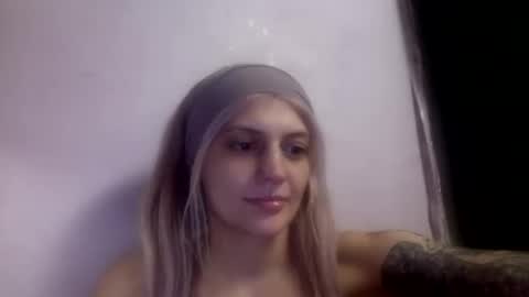 madeline online show from September 29, 6:01 am