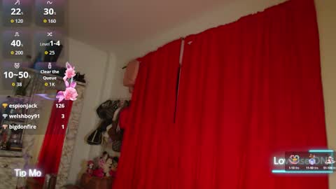 madelyn roses online show from October 14, 11:41 pm