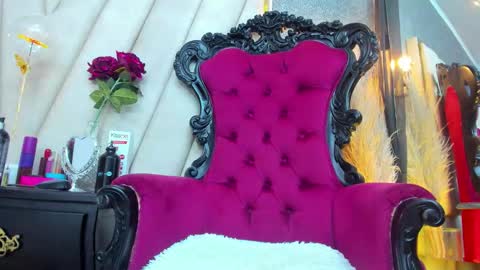 Madi online show from March 10, 2:21 pm