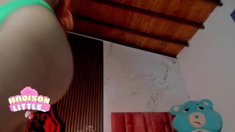 Melissa     700  1400 -5 online show from February 21, 1:11 pm