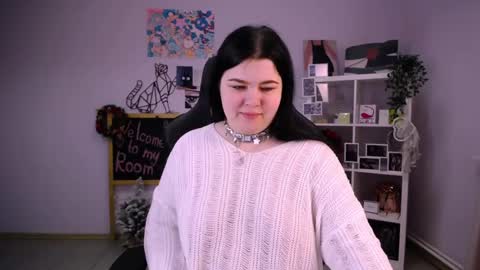 madisonmongomery online show from December 25, 9:24 am