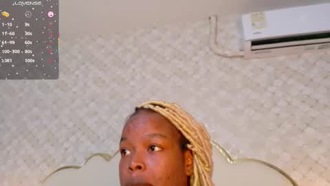 Madisson Lopez online show from November 23, 3:04 am