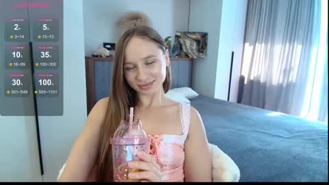 Snapshot of madlen_new chatting on September 18, 5:00 am Madlen online show from September 18, 5:00 am