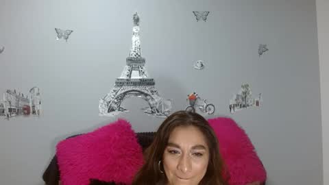 Snapshot of madysonthaylor chatting on October 11, 7:57 am Mady online show from October 11, 7:57 am