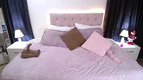 mafe_kailina online show from December 15, 9:55 pm