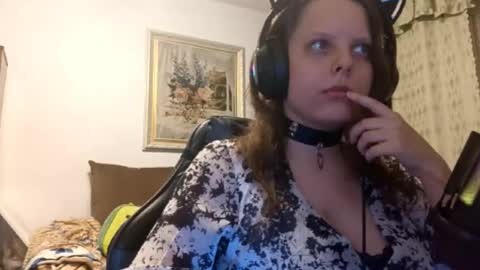 Nicole online show from November 16, 5:26 pm