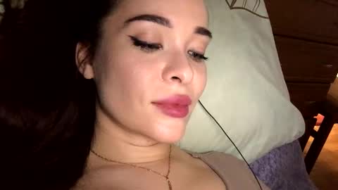 magggg658318 online show from October 8, 1:28 pm