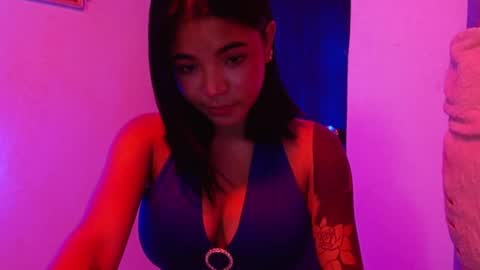 maggie_love77 online show from May 24, 4:09 am