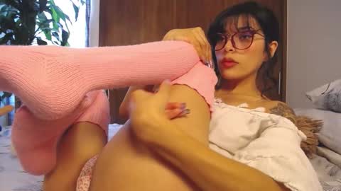 maggie online show from January 17, 3:32 pm