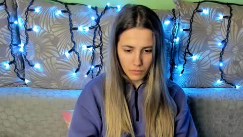 Maggie online show from February 11, 6:06 am