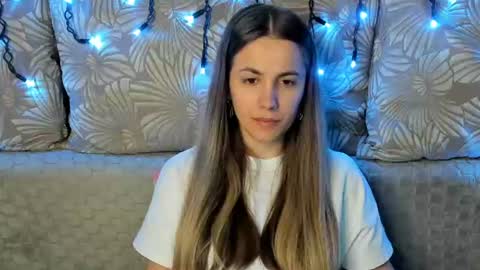 Maggie online show from June 17, 12:48 am