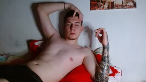 magic_fantasy77 online show from July 13, 2:26 am