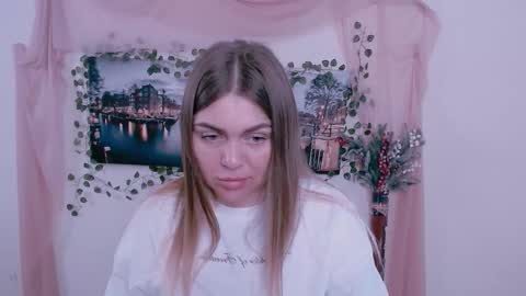 magic_katarina_ online show from November 12, 10:39 am