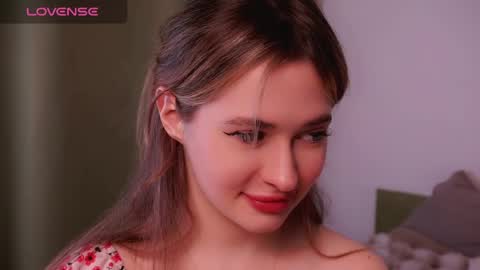 Lia online show from June 5, 9:31 pm