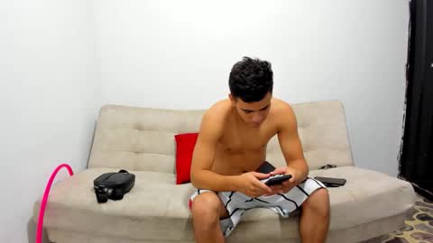 RONALD online show from November 8, 7:00 am