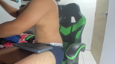 M A G N U S T online show from April 21, 1:42 am