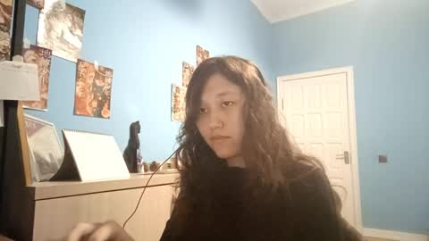 Anika online show from April 17, 3:14 pm