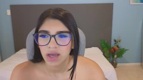 Maiaa Ruiz  online show from September 12, 3:14 pm