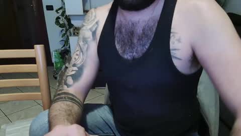 maialinofriuli online show from November 16, 7:05 pm